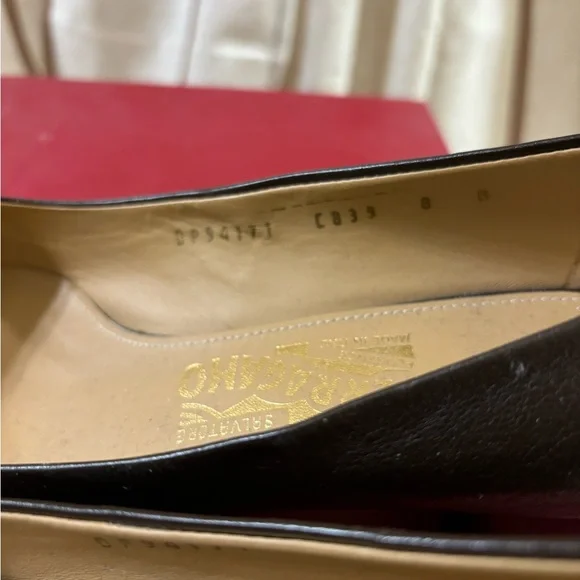🆕 Salvatore Ferragamo Women's Pumps🥰 - Picture 8 of 10
